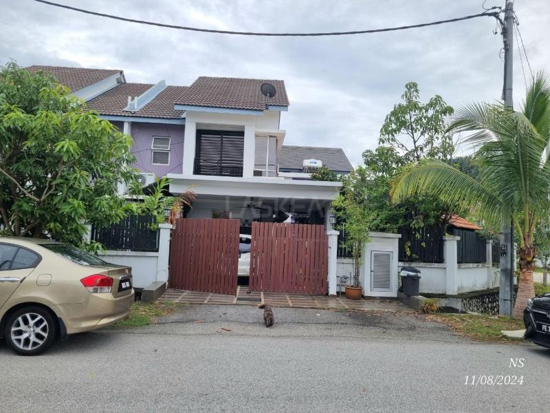 Renovated Double Storey Semi D Cluster Bayu Suria Puncak Alam - For ...